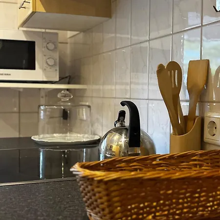 't Erfhuisje With A Terrace And Free Parking شقة Twist